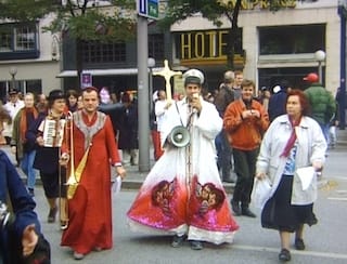 Christoph Schlingensief, "Passion Impossible: 7 Days of Emergency Call for Germany," 1997. Film Still [© Alexander Grasseck, Stefan Corinth (Ahoimedia), courtesy MoMA PS1]