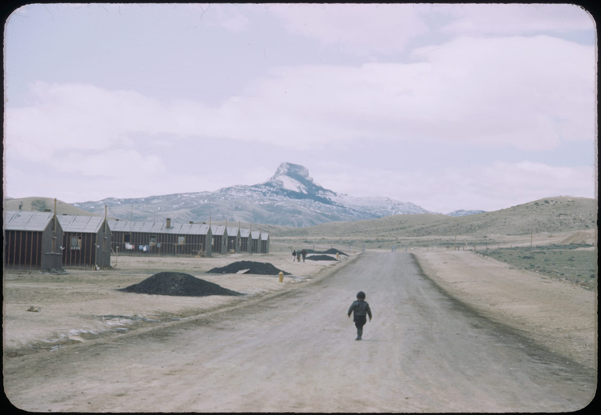 Bill Manbo, Kodachrome print (1943-44) (image courtesy Japanese American National Museum)