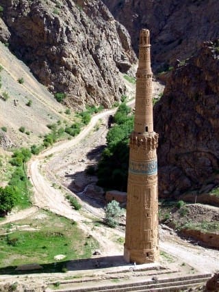 The minaret of Jam (image via Wikimedia) 