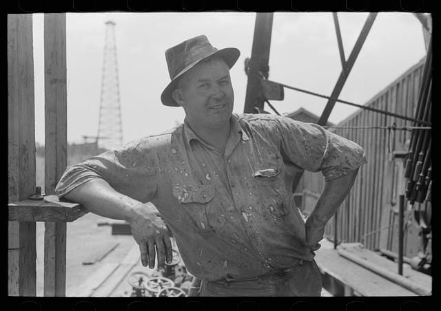 Roughneck in a Seminole, Oklahoma, oil field, photograph by Russell Lee (August 1939) (via Photogrammar/Library of Congress)