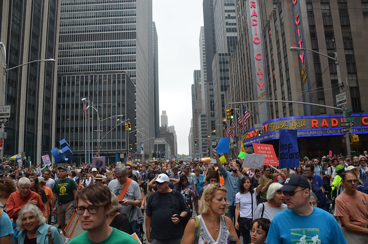 radio-city-6th-ave-shot1280