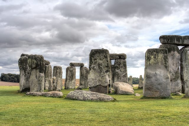 Stonehenge (photo by Channone Arif/Flickr)