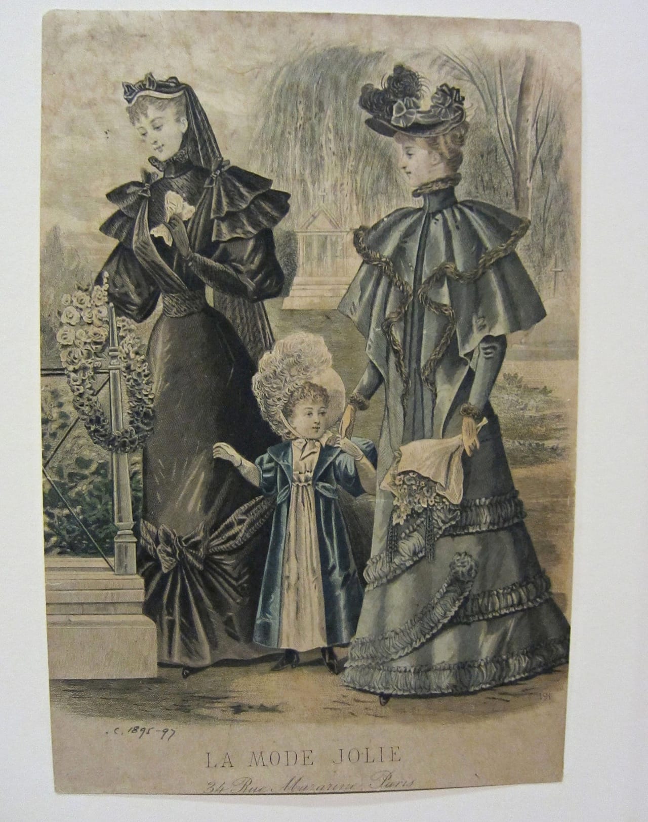 Death Becomes Her: A Century of Mourning Attire