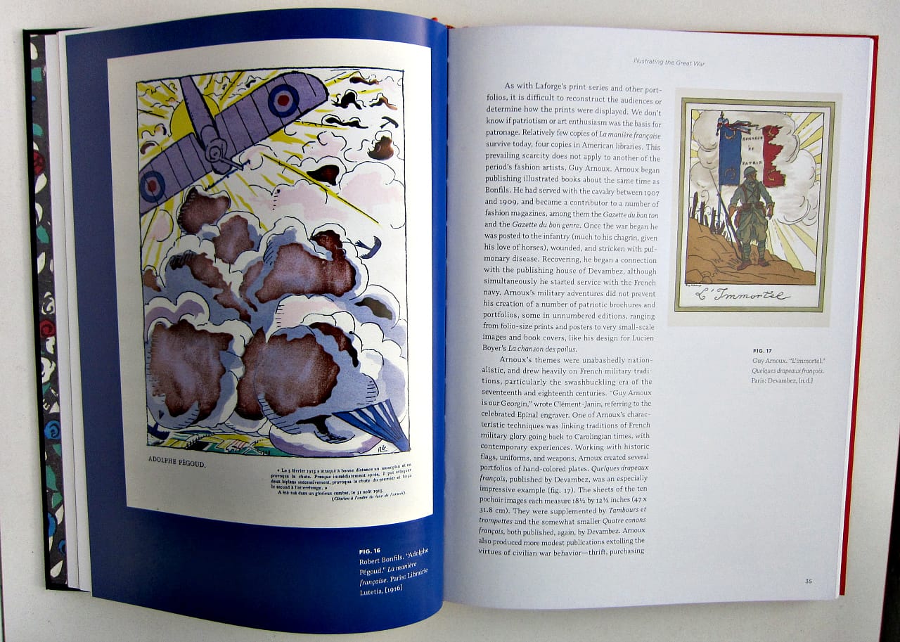 Inside "En Guerre" (photograph of the book by the author for Hyperallergic)