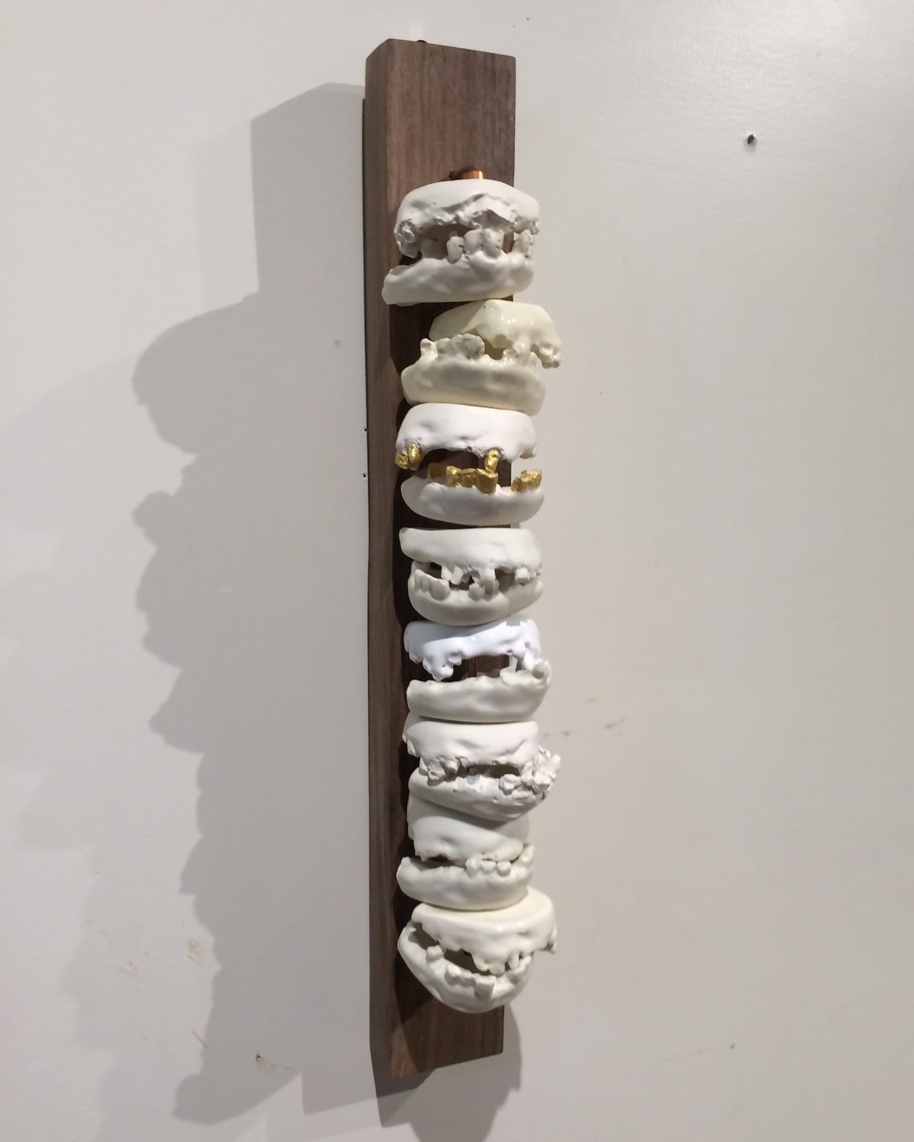Amy Stienbarger, "Grill" (2014) in a pop-up exhibition at Abby Goldstein's studio at 110 Nevins Street