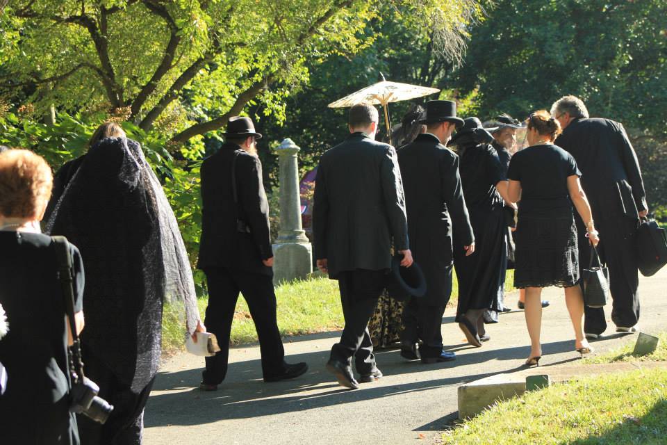 Procession at Oak Hill Cemetery_ photo by John Punsalan