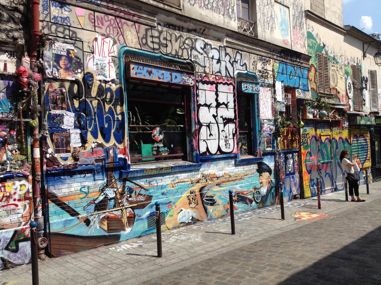 Rue Dénoyez (photo by  Parisien Néerlandais/Flickr)