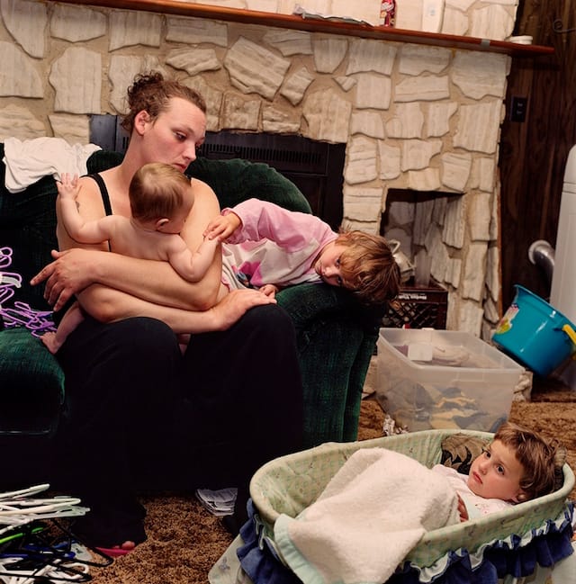 Chris Verene, "Amber And Her Kids" (2014), chromogenic print with handwritten caption in oil, 36 x 30 inches (courtesy Postmasters Gallery)