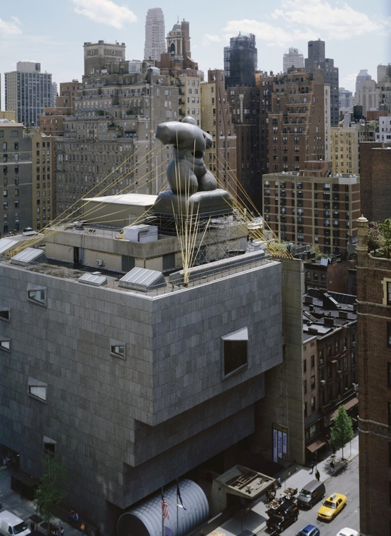 Bound to Fail - PM HM Sculpture on a Pedestal 2003 – 2004 Inflatable sculpture on top of The Whitney Museum of American Art Vinyl, fans and scaffolding 1524 x 1066.8 x 762 cm / 600 x 420 x 300 in / 50 x 35 x 25 ft © Paul McCarthy Courtesy the artist and Hauser & Wirth