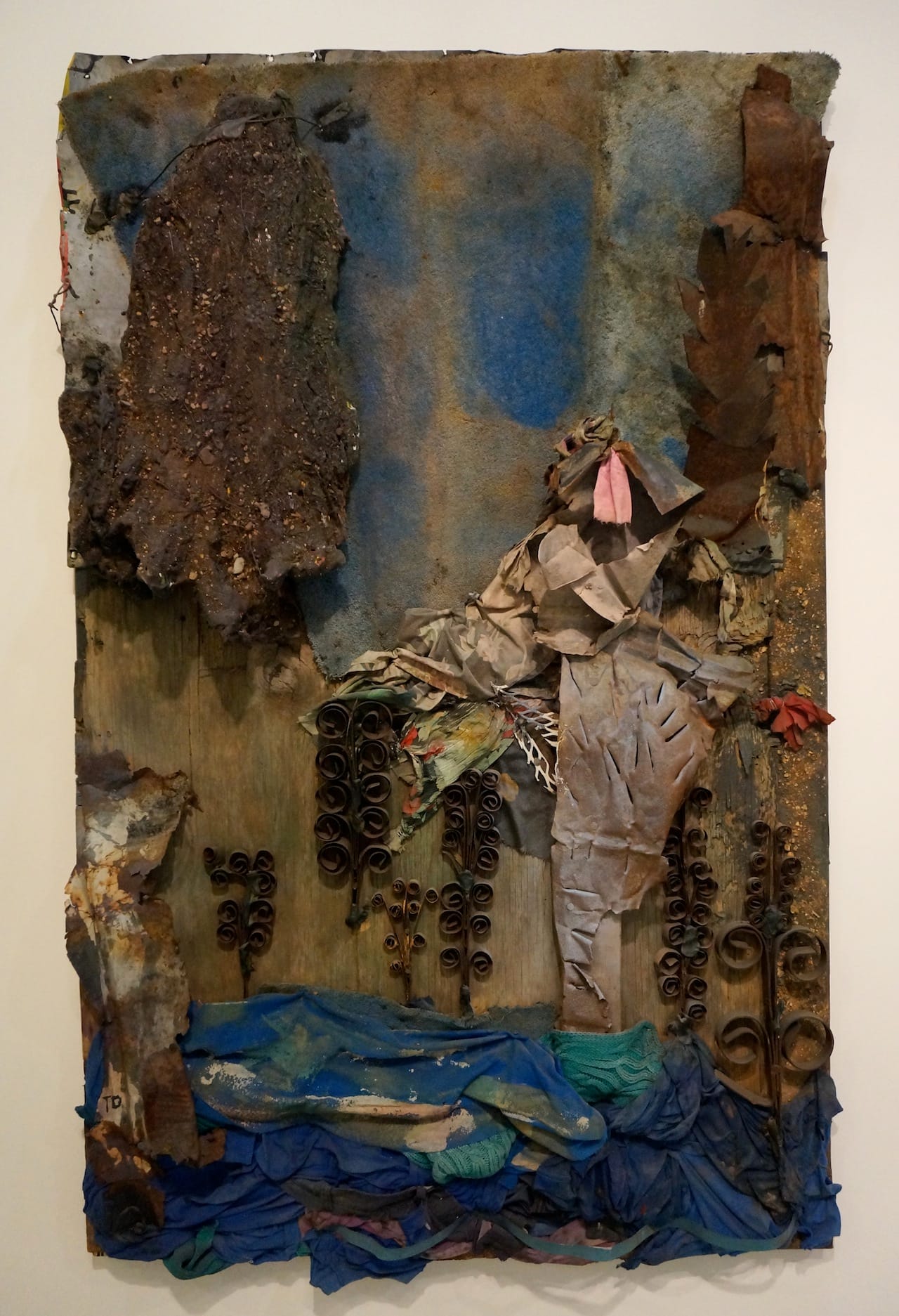 Thornton Dial, "Lost" (2004), on view with Andrew Edlin