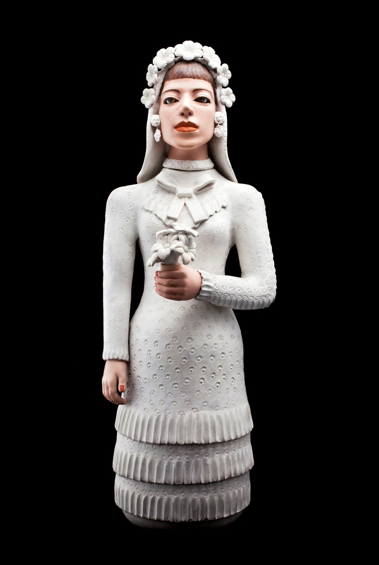 . Isabel Mendes da Cunha. Bride, 2008. Hand shaped and modeled clay, with appliqué, smoothed, with slip and incised. Santana do  Araçuaí, Vale do Jequintinhonha, Ponto dos Volantes, Minas Gerais, Brazil. Image Courtesy of Fomento Cultural Banamex, A.C.