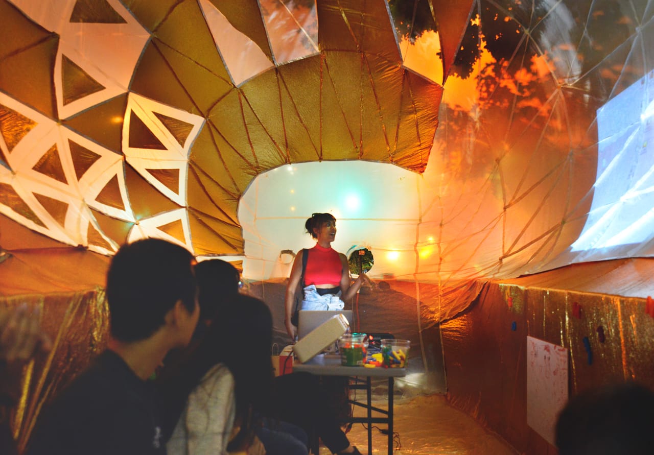 Inside the Inflato Dumpster (click to enlarge)