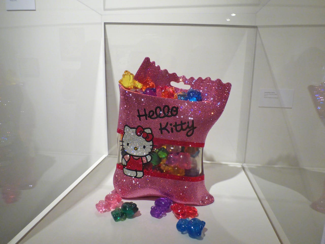 Hello Kitty crystal gummy bear bag