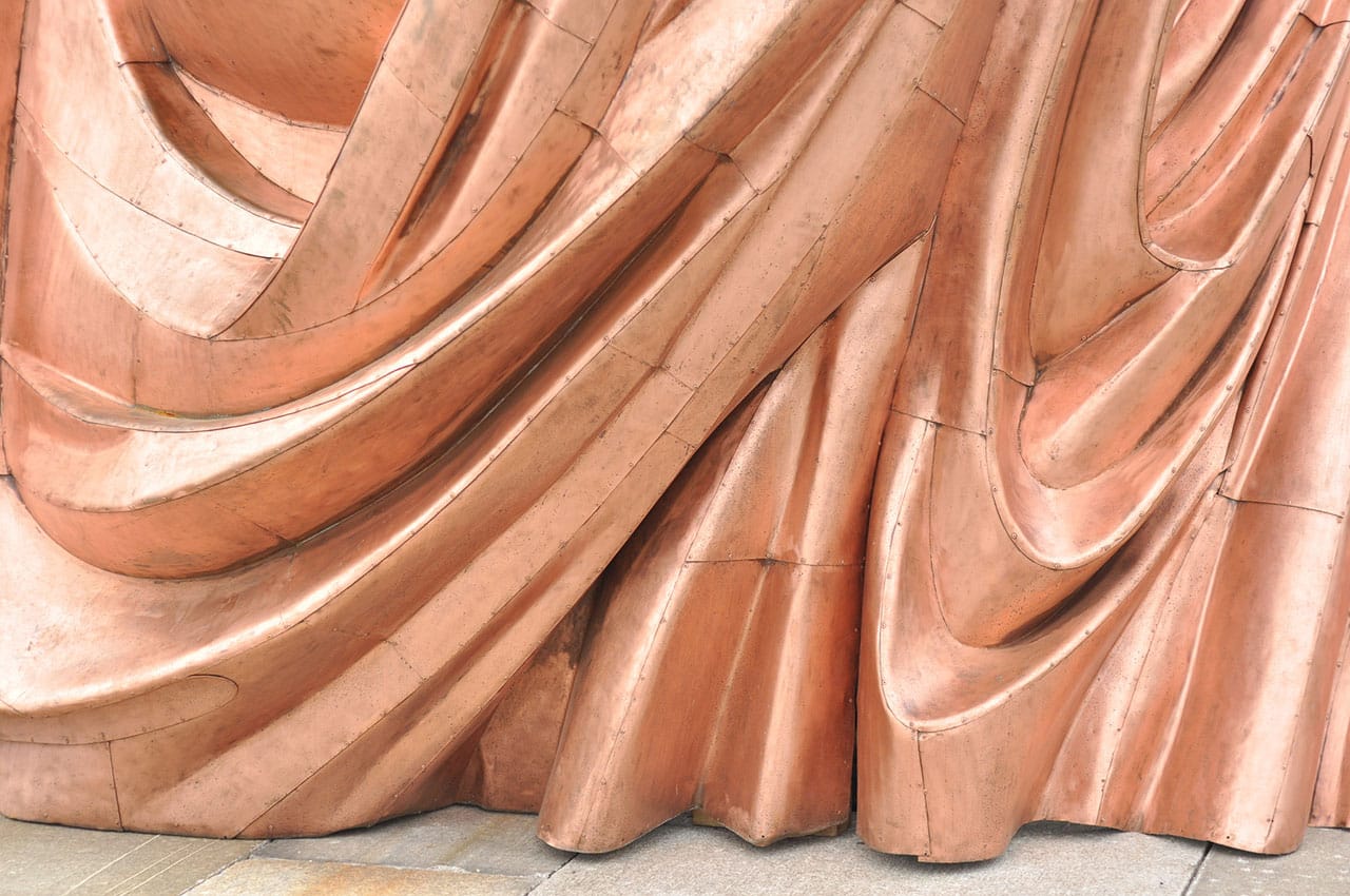 Danh Vo's "We the People" in City Hall Park, Manhattan (via Flickr/Hrag Vartanian)