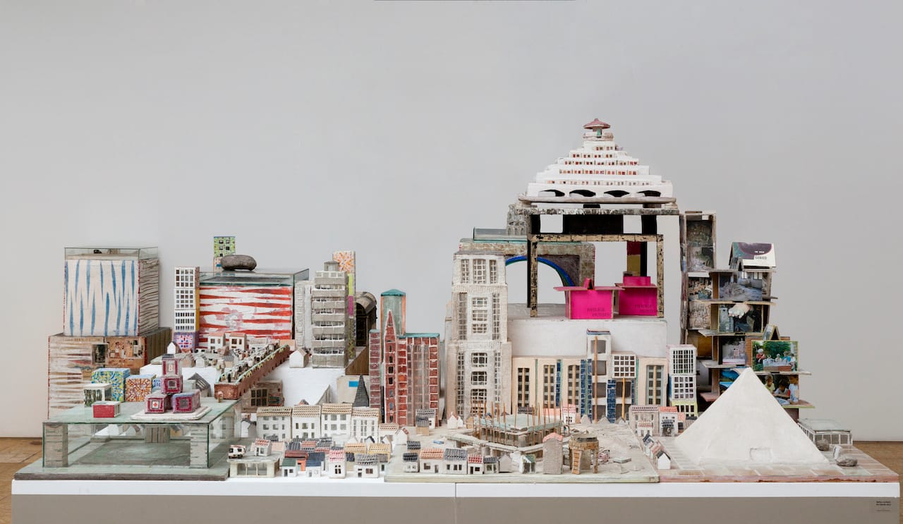Bertus Jonkers, "City" (1995–2000), mixed media (De Stadshof Collection, Dr. Guislain Museum, Gent)