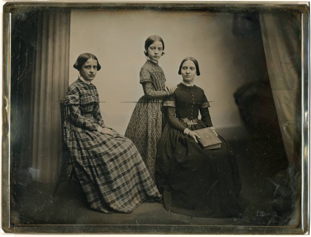 Portrait of three women, daguerreotype (1856), made by Southworth & Hawes (via George Eastman House)