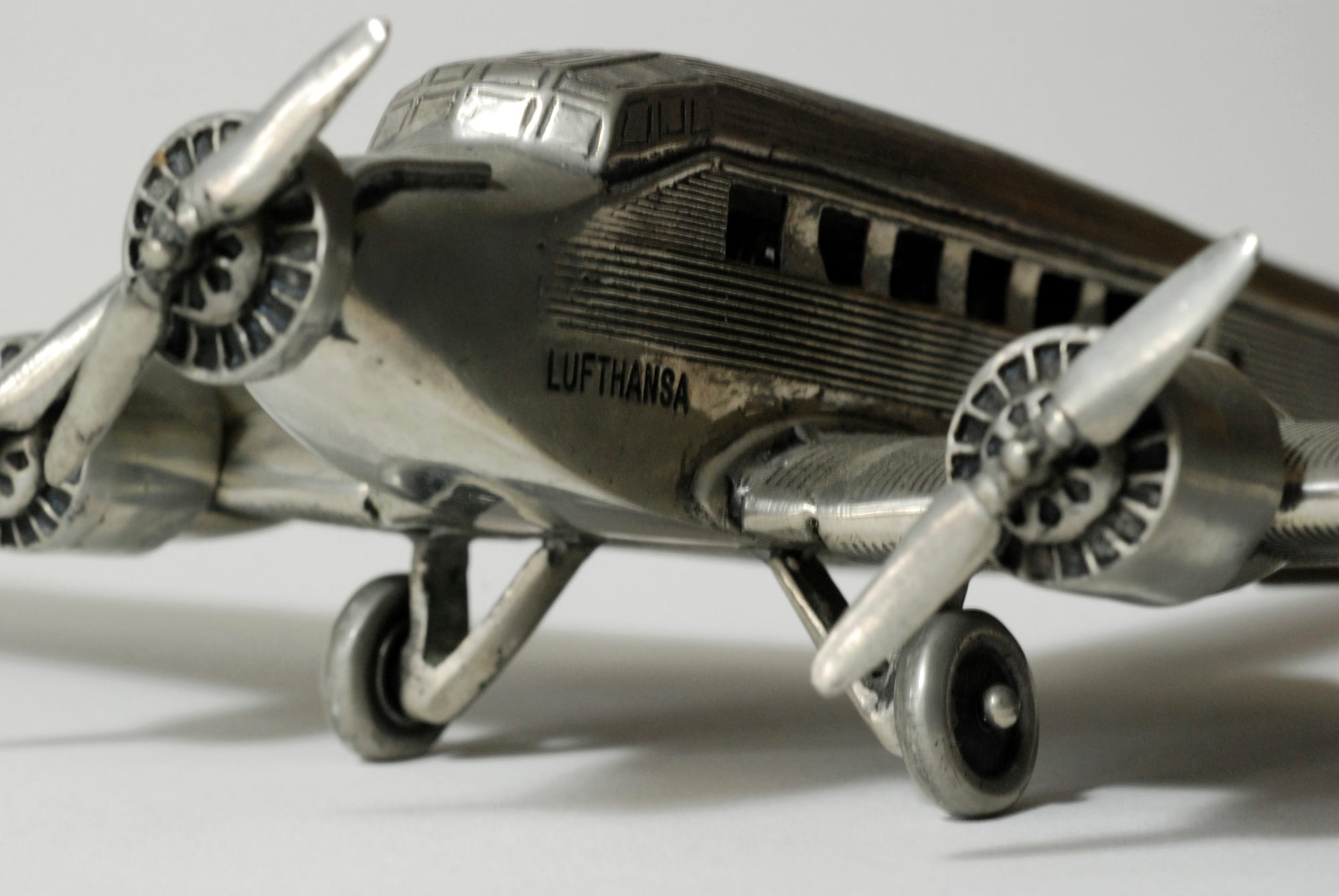 Deutsche Lufthansa Ju 52 Germany (?), After an original airplane built by Junkers Flugzeug- und Motorenwerke AG, (c. 1930s?), Cast metal, Jean S. and Frederic A. Sharf Collection (Photo by Mark Wallison, courtesy of the Museum of Fine Arts, Boston)