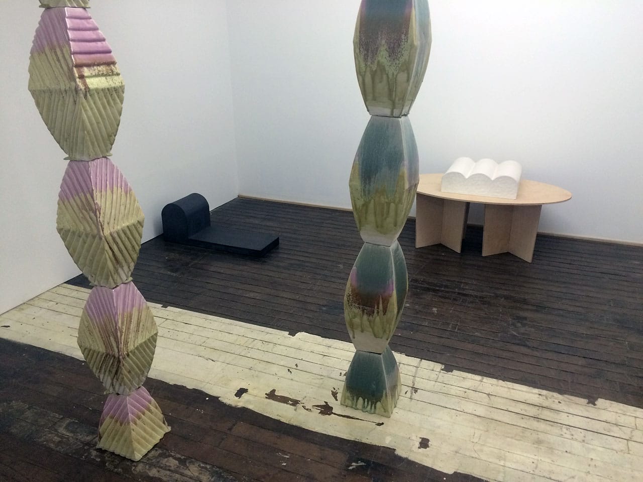 Installation view of 'David S. East and Robert Raphael: Post and Lintel' at Calico (photo by Hrag Vartanian for Hyperallergic)