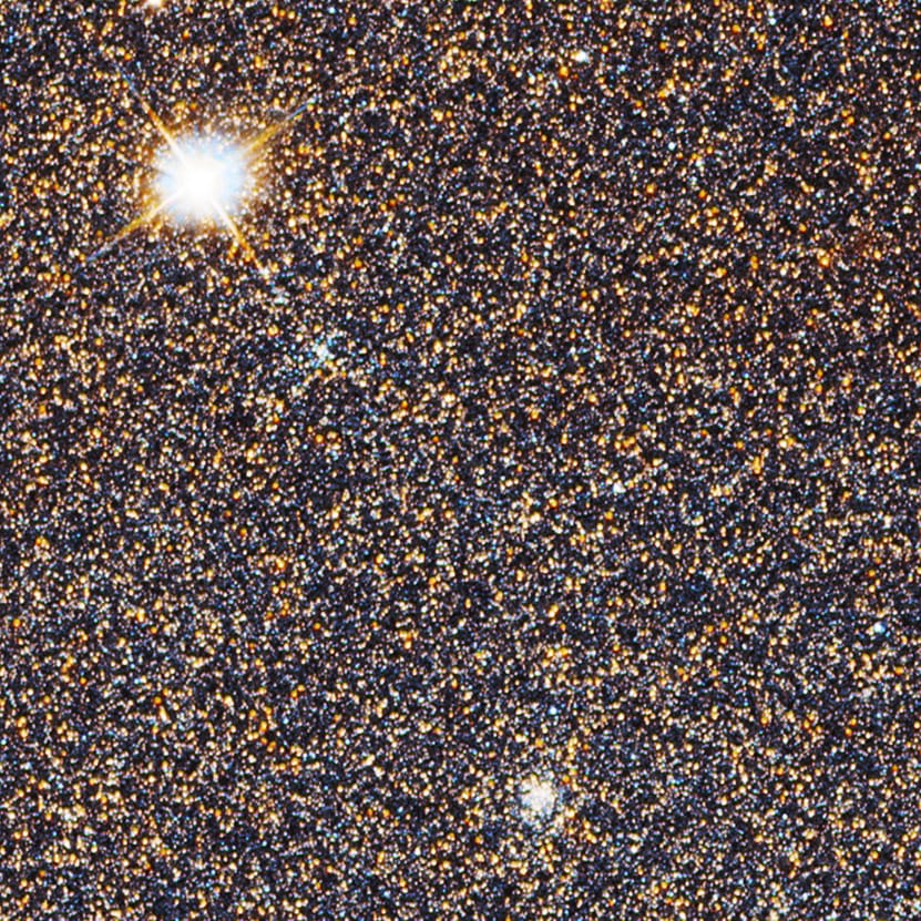 Zoomed in all the way on the Andromeda galaxy image (screenshot by the author for Hyperallergic)