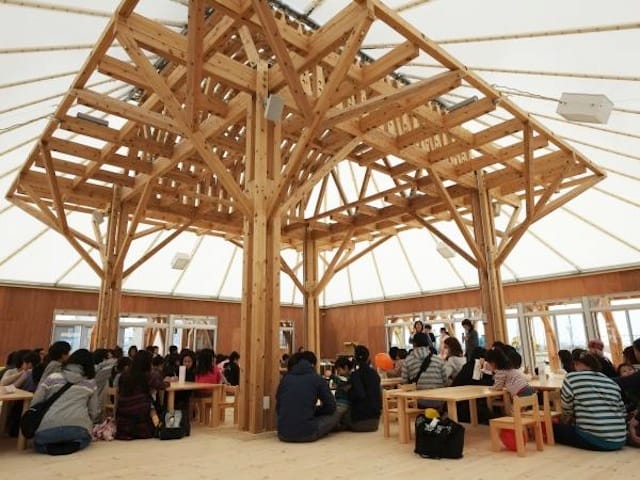 Mitazono Wakaba Kindergarten (image courtesy of Architecture for Humanity) 