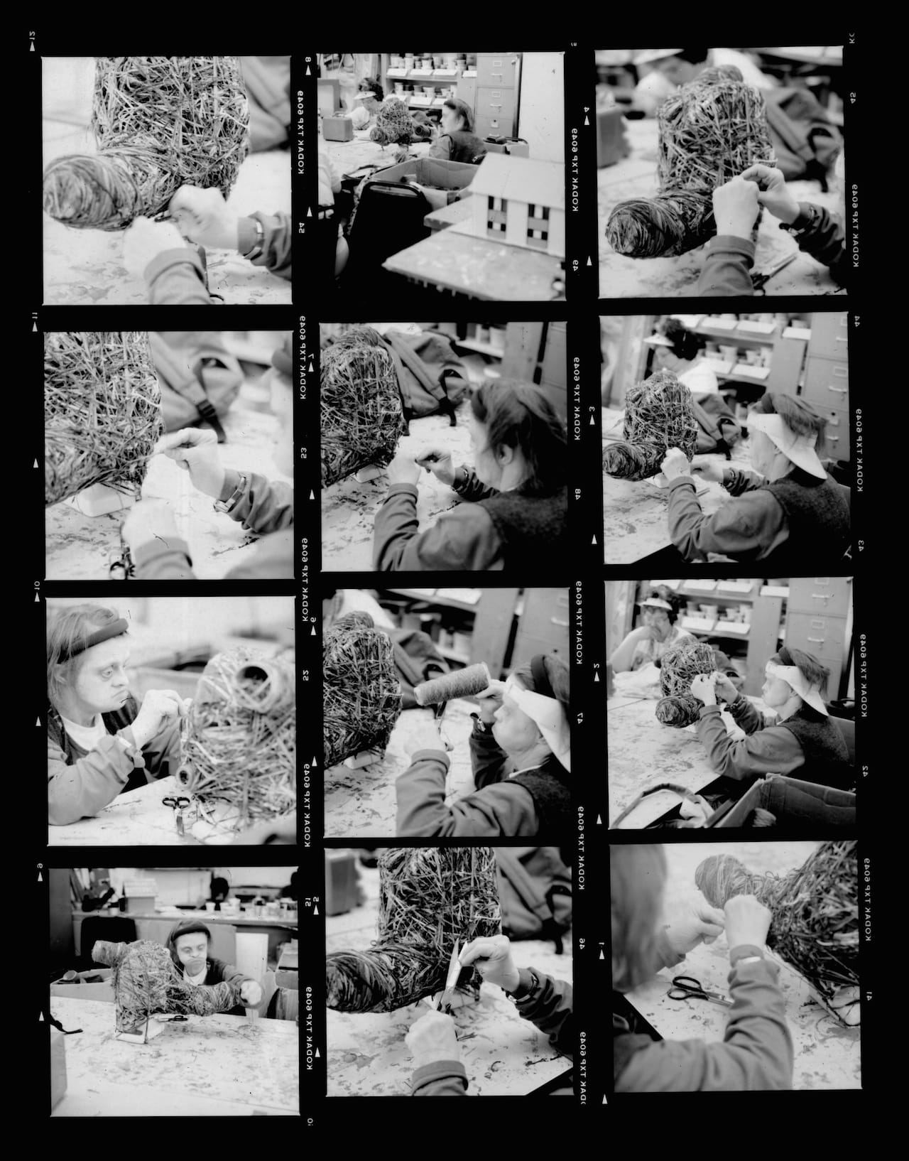 Judith Scott working at Creative Growth Art Center, 1999. (Photos: © Leon Borensztein, courtesy Brooklyn Museum)