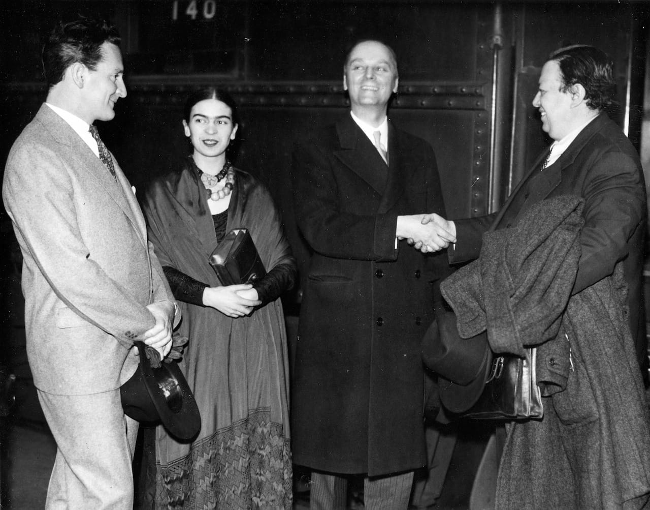 Clifford Wight, Kahlo, Valentiner, Rivera at train station