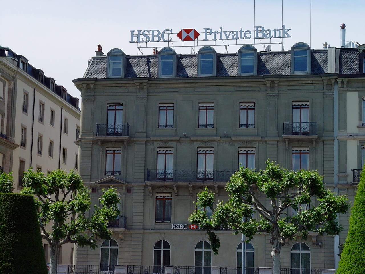 An HSBC private bank in Geneva (photo by Beat Strasser/Flickr)