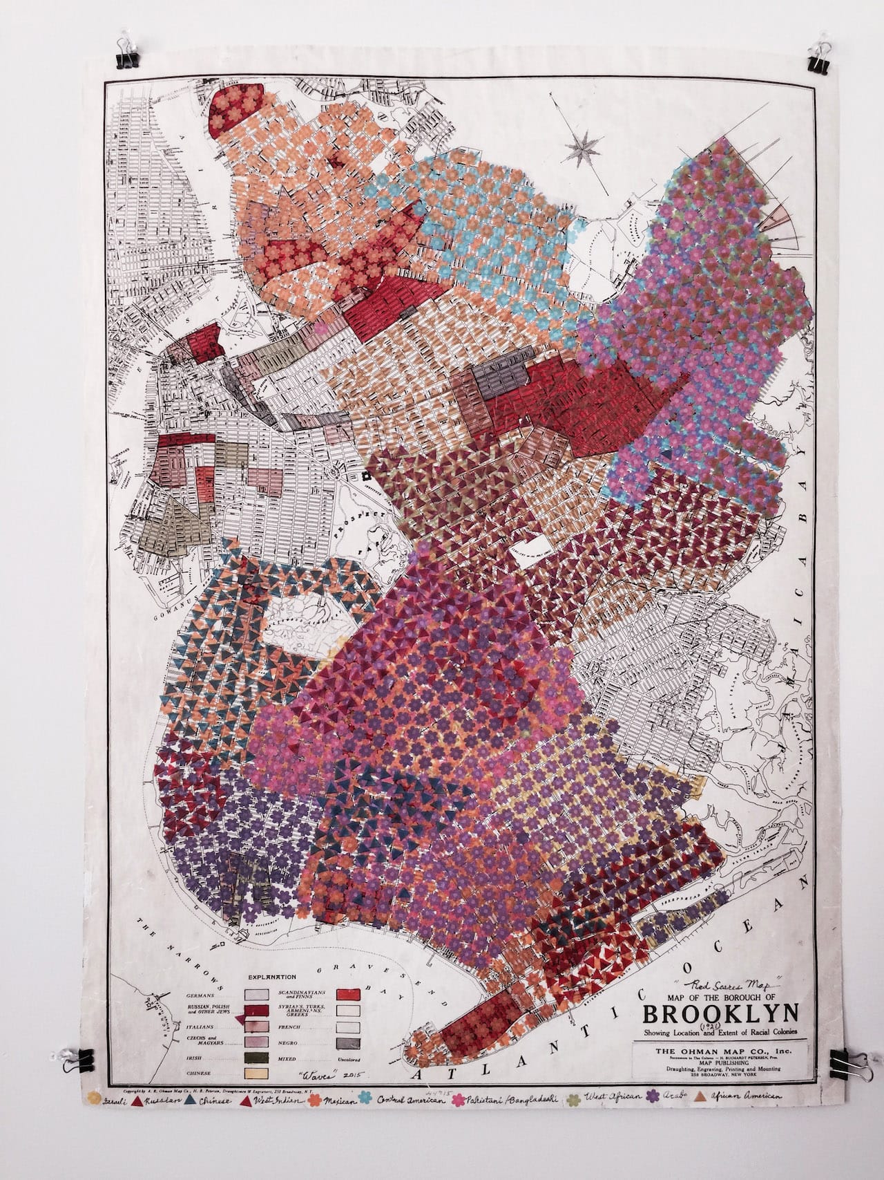 Joyce Kozloff, "Waves" (2015 )