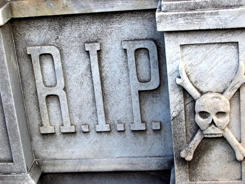 R.I.P. in the Cementerio de la Recoleta: R.I.P., Buenos Aires