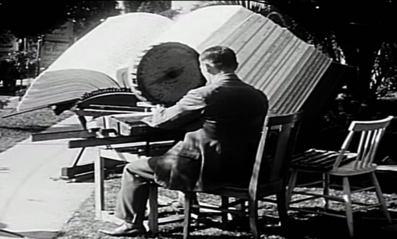 Creating the Waynai Bible in the 1950s (screenshot by the author for Hyperallergic via YouTube)