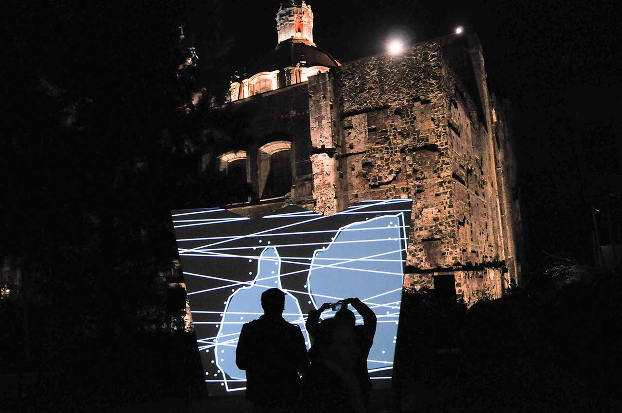 João Martinho Mour, “West/Side” 