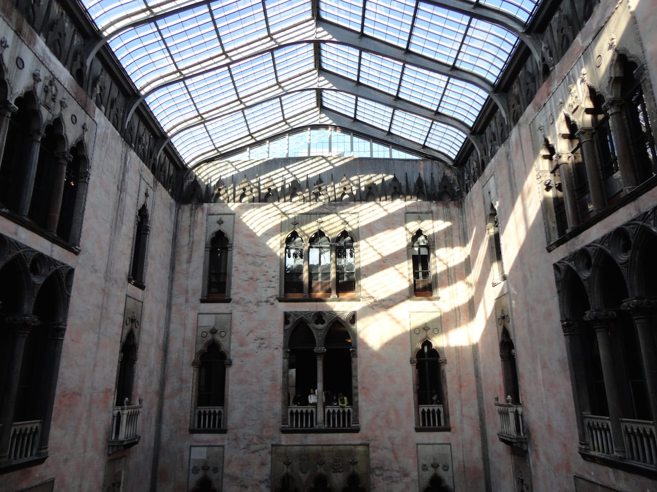 The roof over the courtyard of the Isabella Stewart Gardner Museum in Boston (photo by My Lil' Rotten/Flickr)
