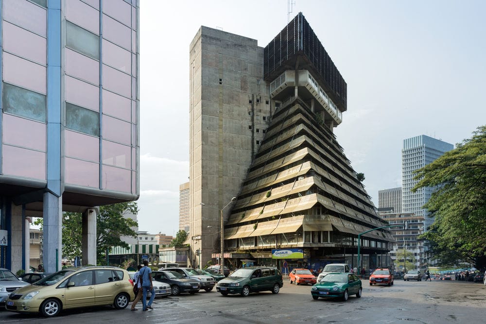 La Pyramide, Abidjan (Côte d’Ivoire), von/by Rinaldo Olivieri, 1973, Foto/photo:© Iwan Baan 