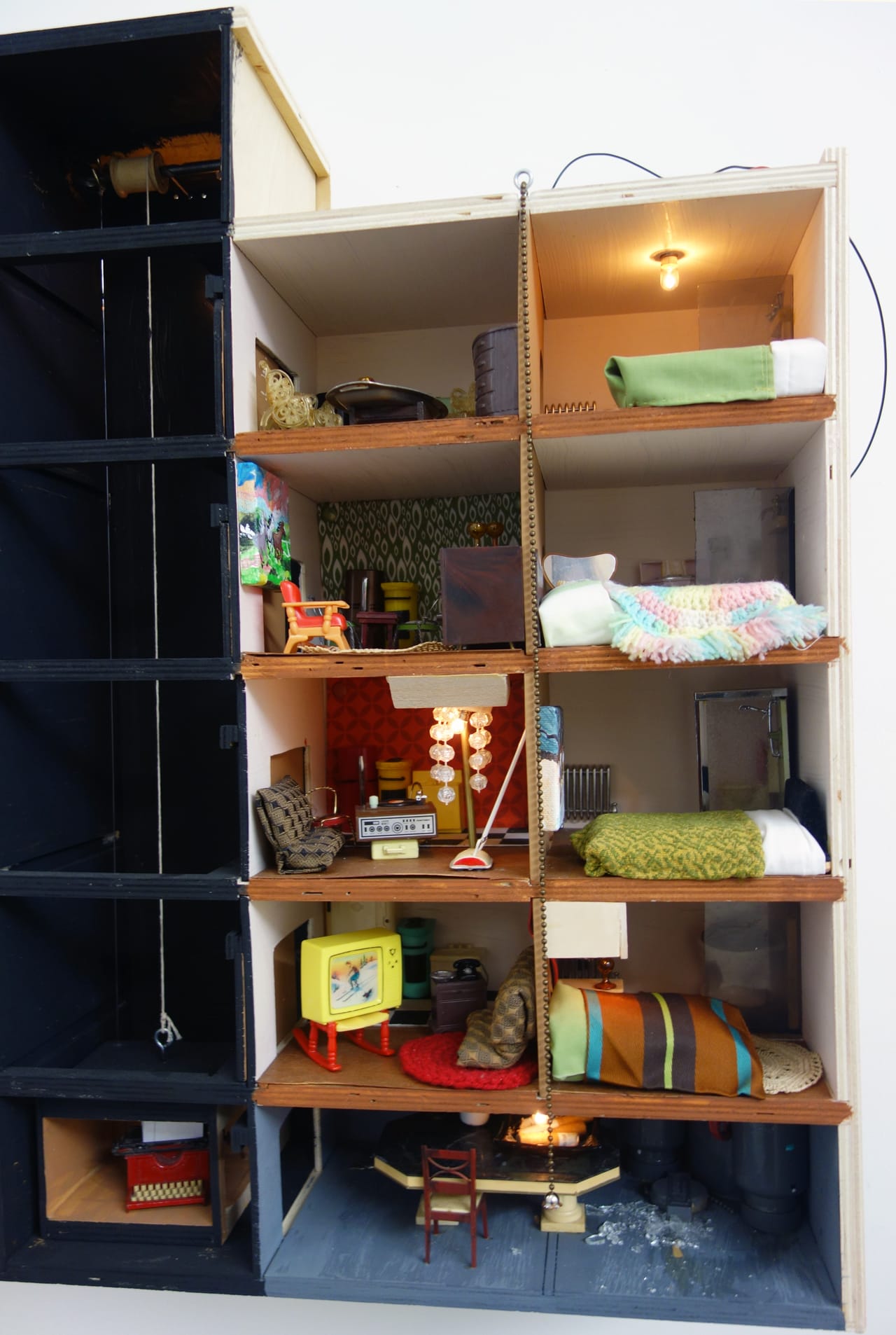 Chantel Foretich, "Cheever's Commute, 1953-55" (2015), mixed media