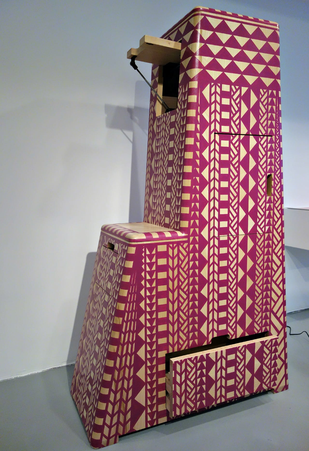 Dokter and Misses, "Watchtower" from their Kassena cabinet series (2015), grape-colored hand-painted white beech