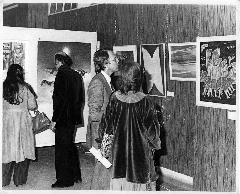 Archival photograph of the visitors at the 1978 exhibition. (image courtesy the curators)