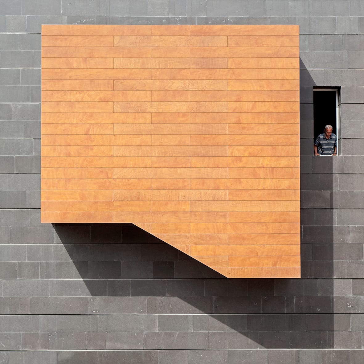 Shape in square - Ode to Malevitch. © Serge Najjar