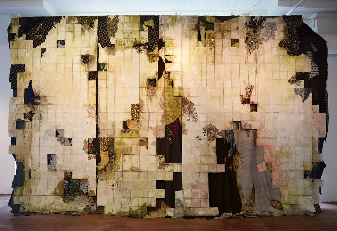 Lina Puerta, "Cascara (Peel)" (2014)