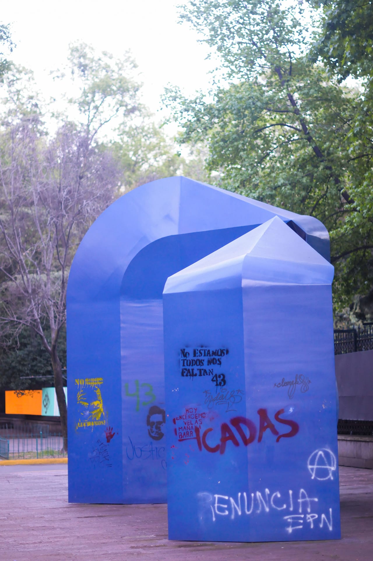 A scultpture by Sebestián at the Museo de Arte Moderno