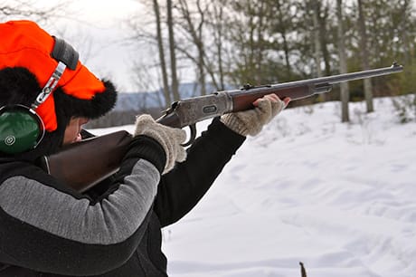 Nao Bustamante, "Tierra y Libertad, Kevlar® 2945" (2011), production still (via vincentpriceartmuseum.org)