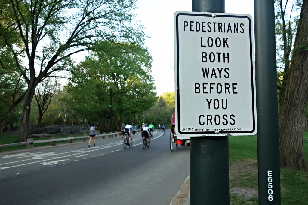 Pedestrian sign on the Central Park loop (photo by the author for Hyperallergic)