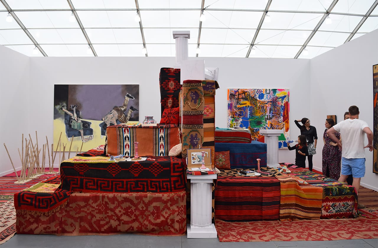 frieze-new-york-2015-chairs-04