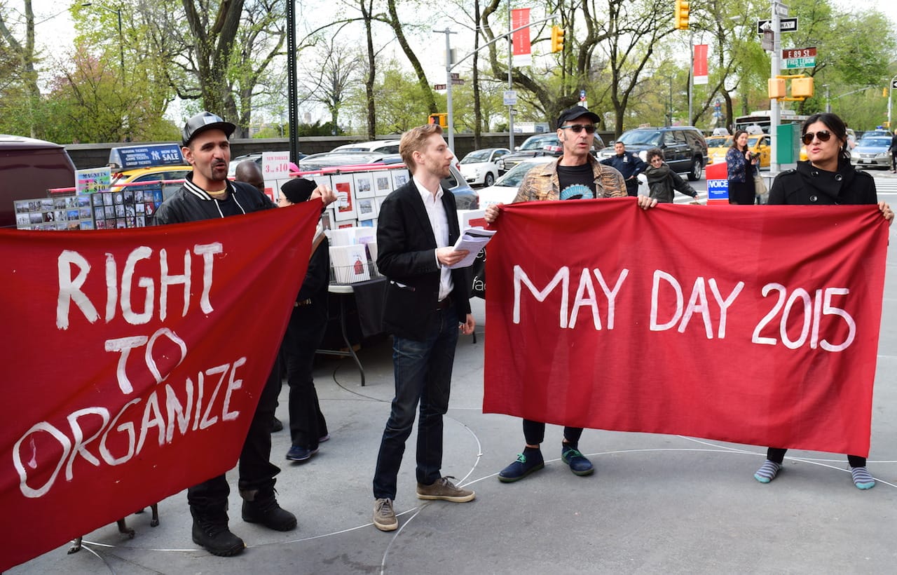 guggenheim-protesters-outside-gulf
