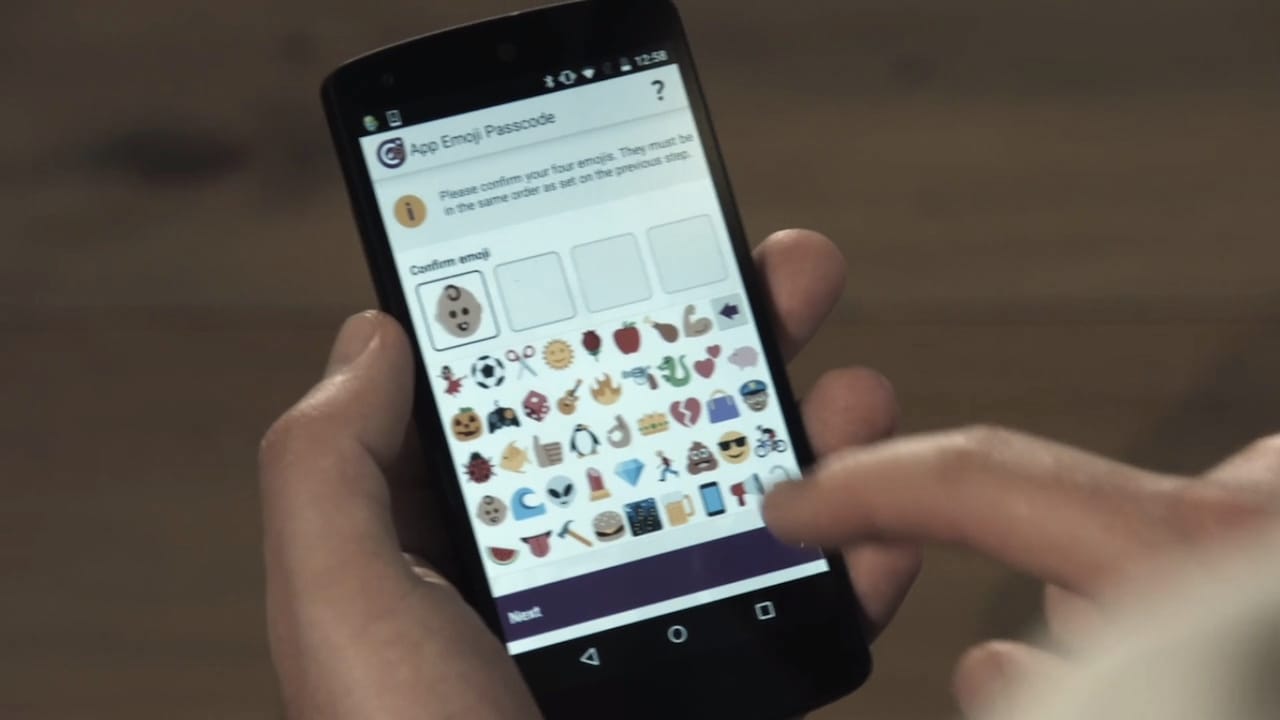 Emoji passcode (screenshot via <a href="https://vimeo.com/130728753" target="_blank">Vimeo</a>)