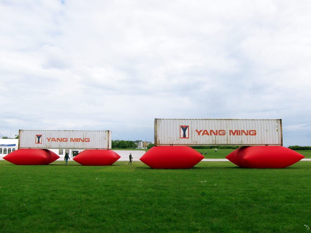 Geraldo Zamproni, "Volatile Structure VI" (2015)