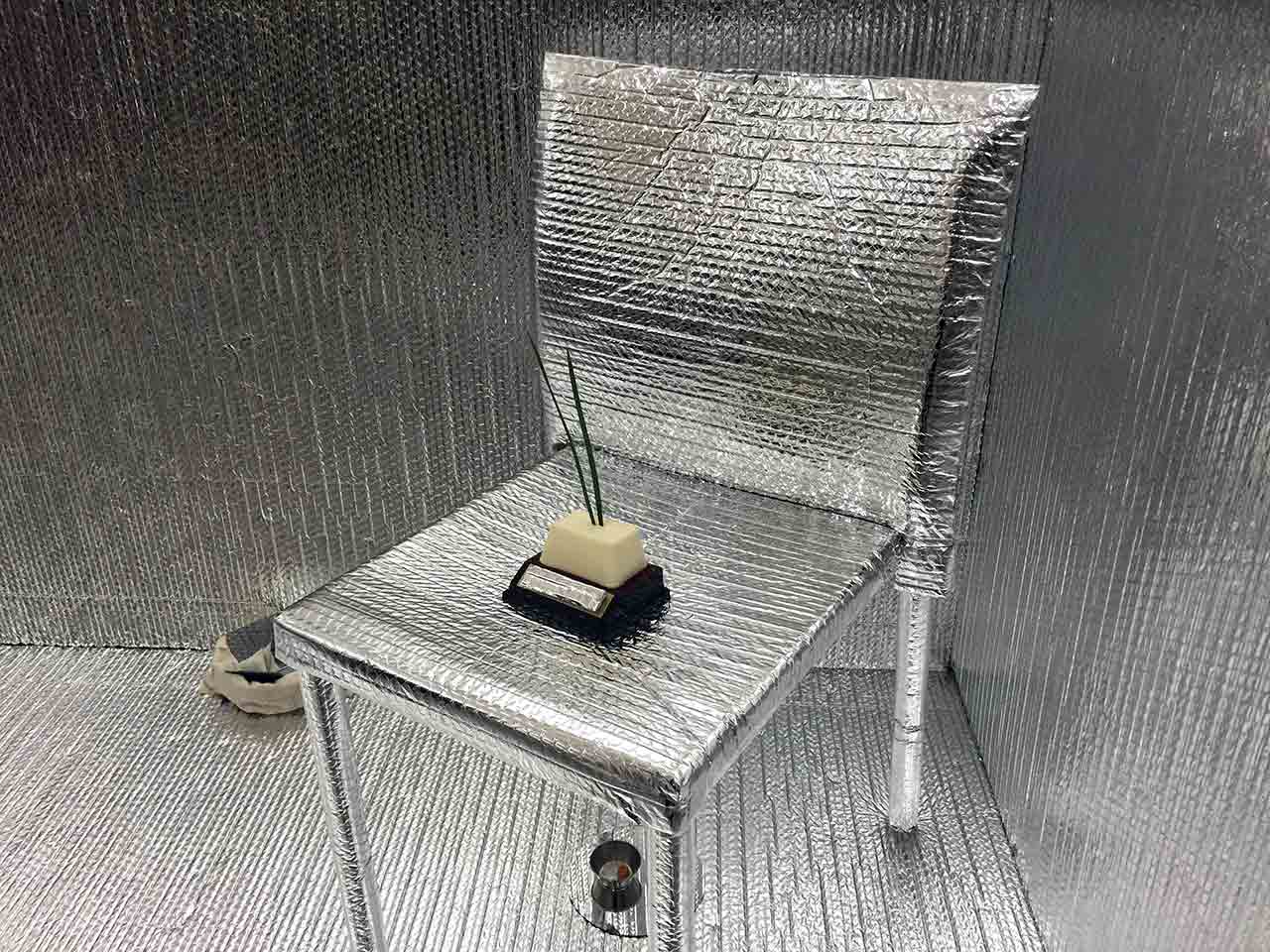 Untitled installation by Jihyun Hong in her studio at 1013 Grand Street during Bushwick Open Studios 2015, East Williamsburg, Brooklyn (all photos by the author for Hyperallergic)