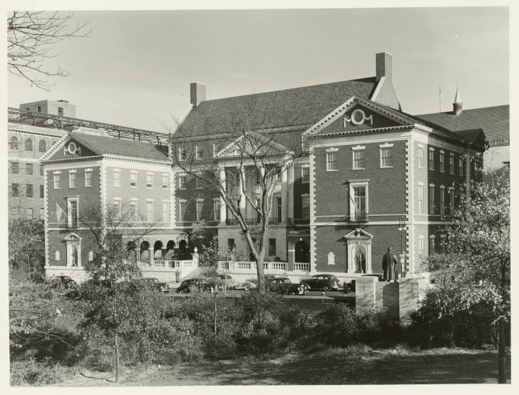Museum of the City of New York (1940) (photo by Wurts Brothers, Irma and Paul Milstein Division of United States History, Local History and Genealogy, New York Public Library)