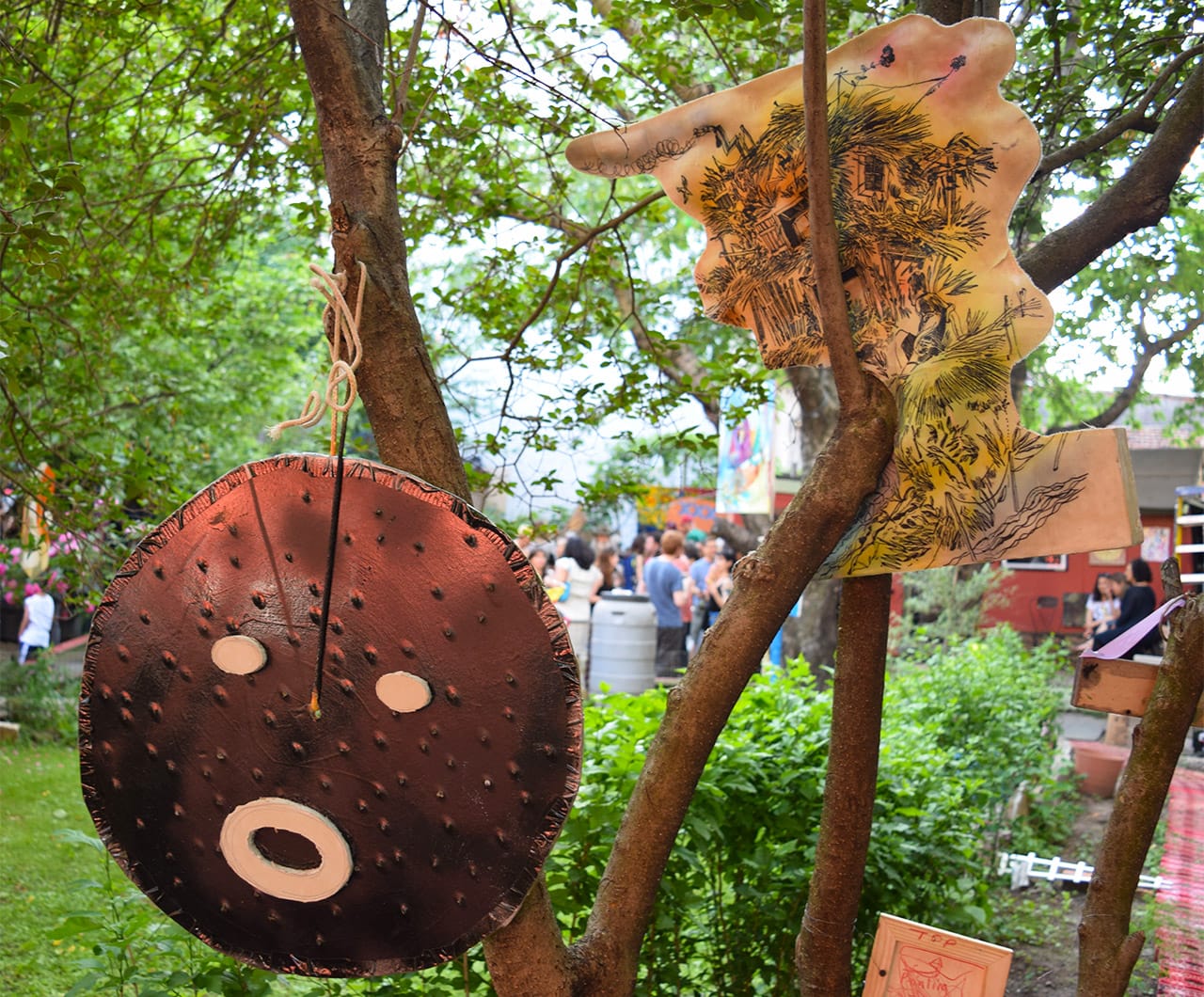 paintings-in-trees-bushwick-07