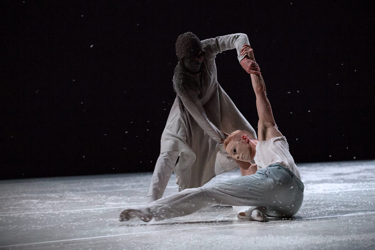 Pontus Lidberg Dance, "Snow" (photo by Daniel Robinson)