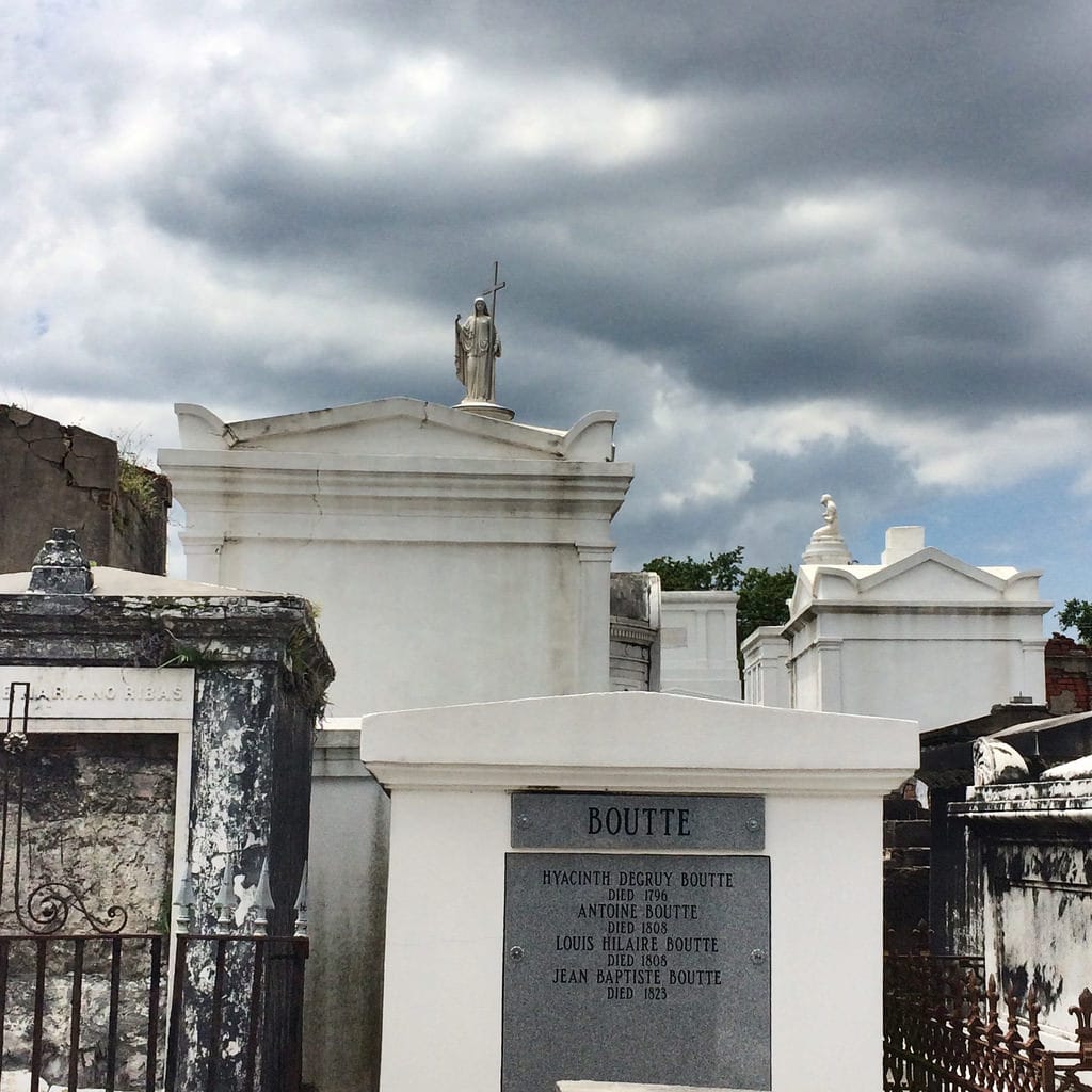 St. Louis Cemetery No. 1, New Orleans (photo by the author for Hyperallergic)